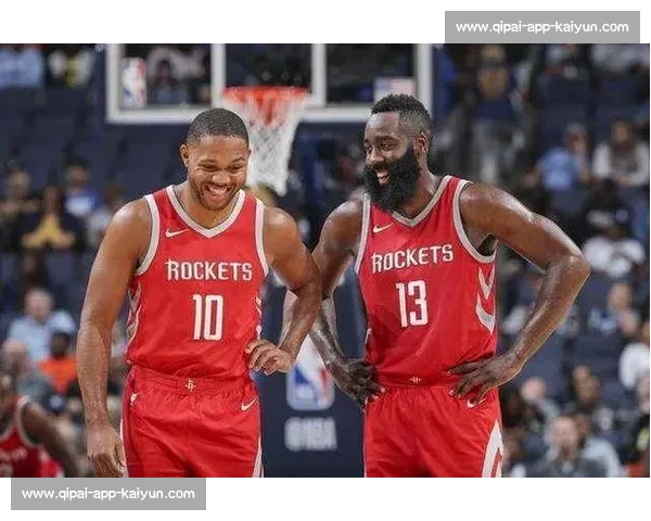 火箭五年 1.22 亿锁定未来核心!小贾全额保障合同成重建基石 火箭五年 1.22 亿锁定未来核心!小贾全额保障合同成重建基石