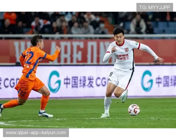 徐正源钦定韩鹏飞为防线核心；伤病潮加剧蓉城保级压力